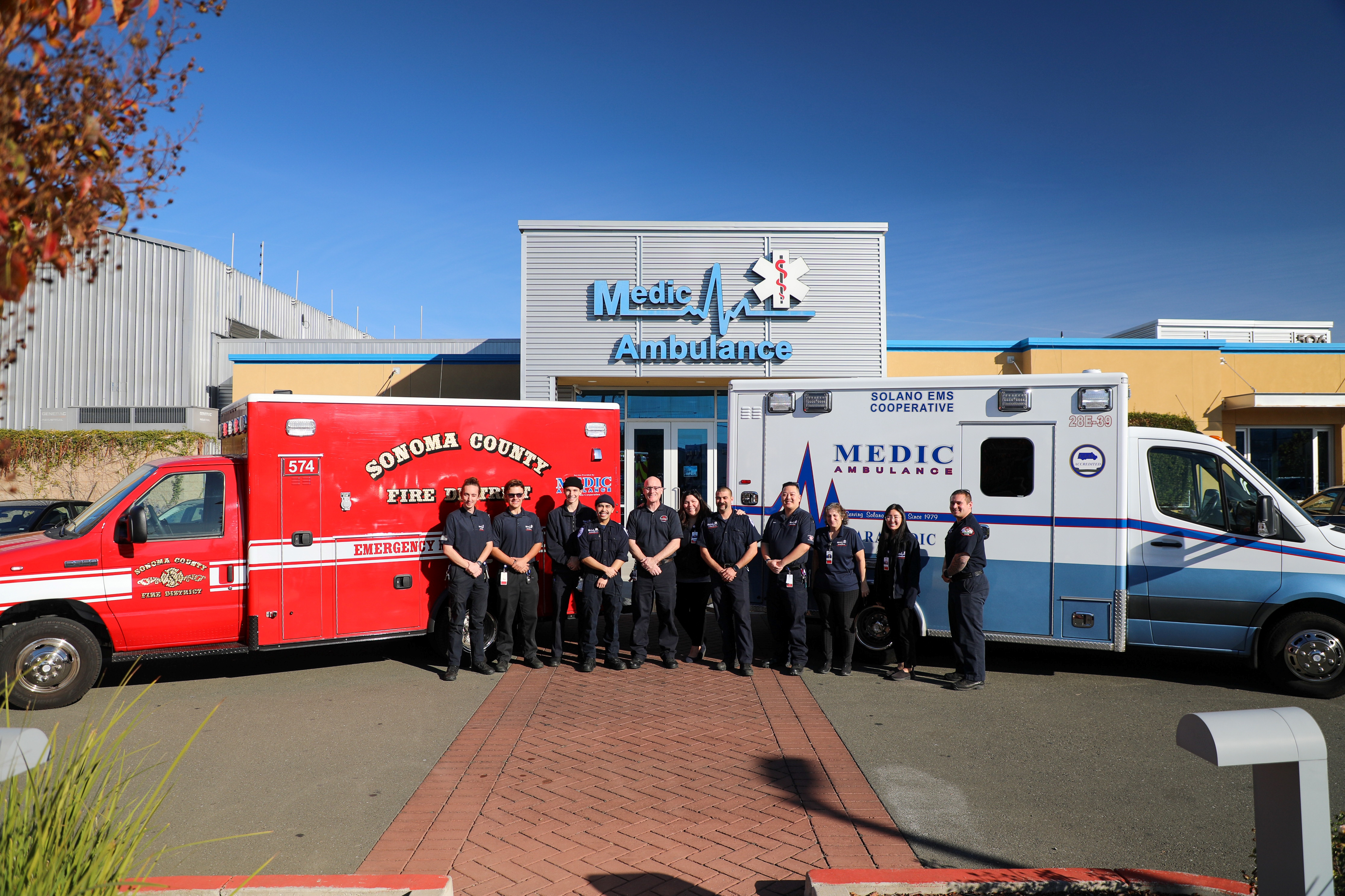 Medic Ambulance Service [ Book now ]